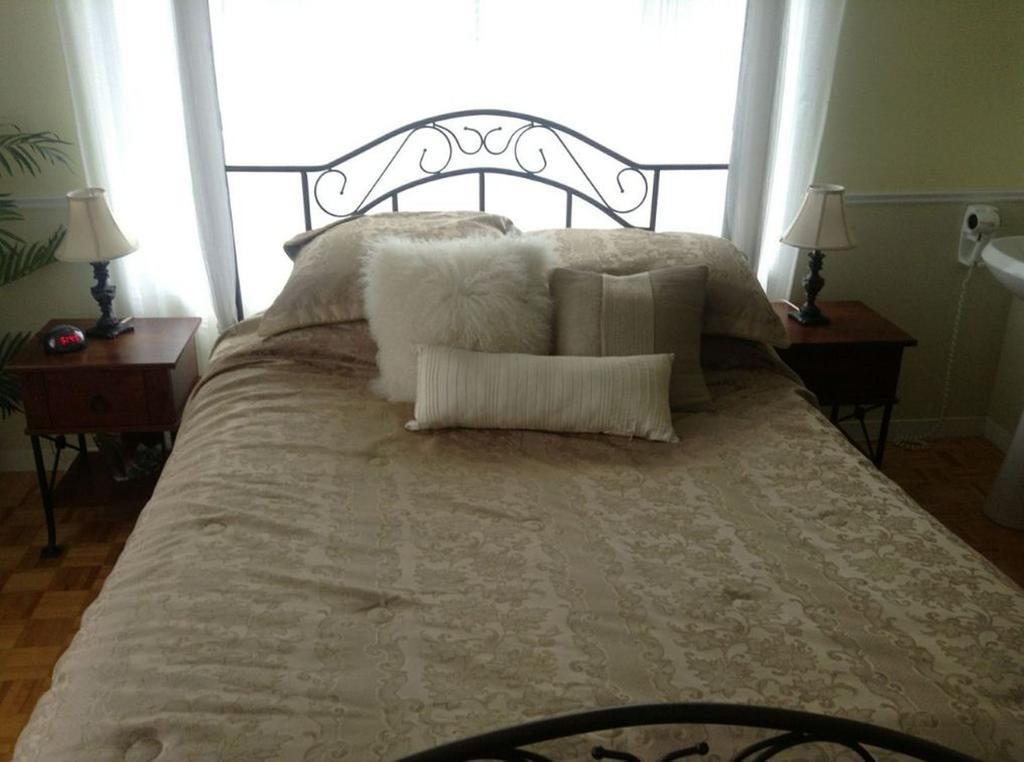 Gite Maison Parc Delormier Trois-Rivieres Room photo